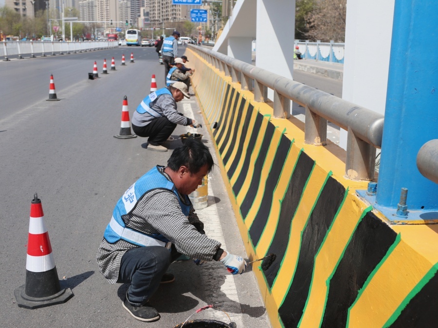 凤凰联盟入口桥体涂装已完成陈口路徒骇河大桥即将焕新升级(图2)